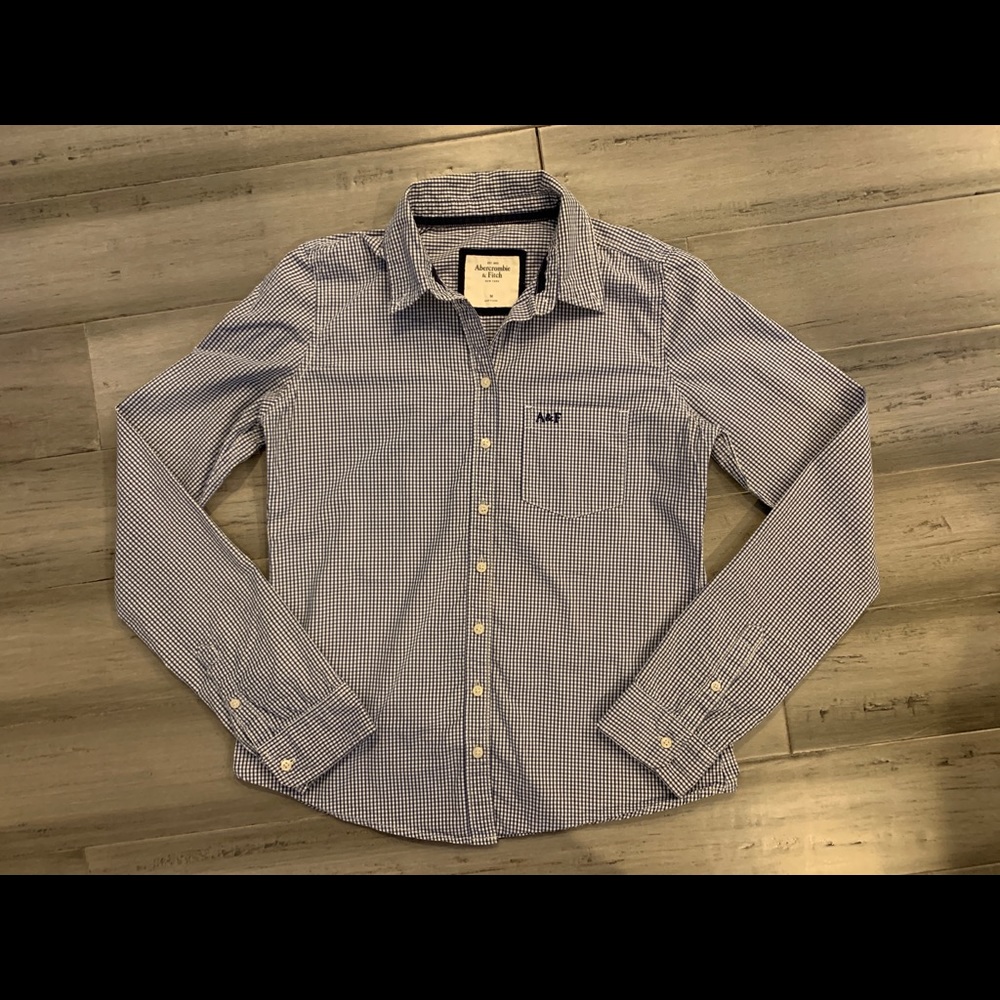 Abercrombie classic button-up shirt. Blue & white strip (square formed).